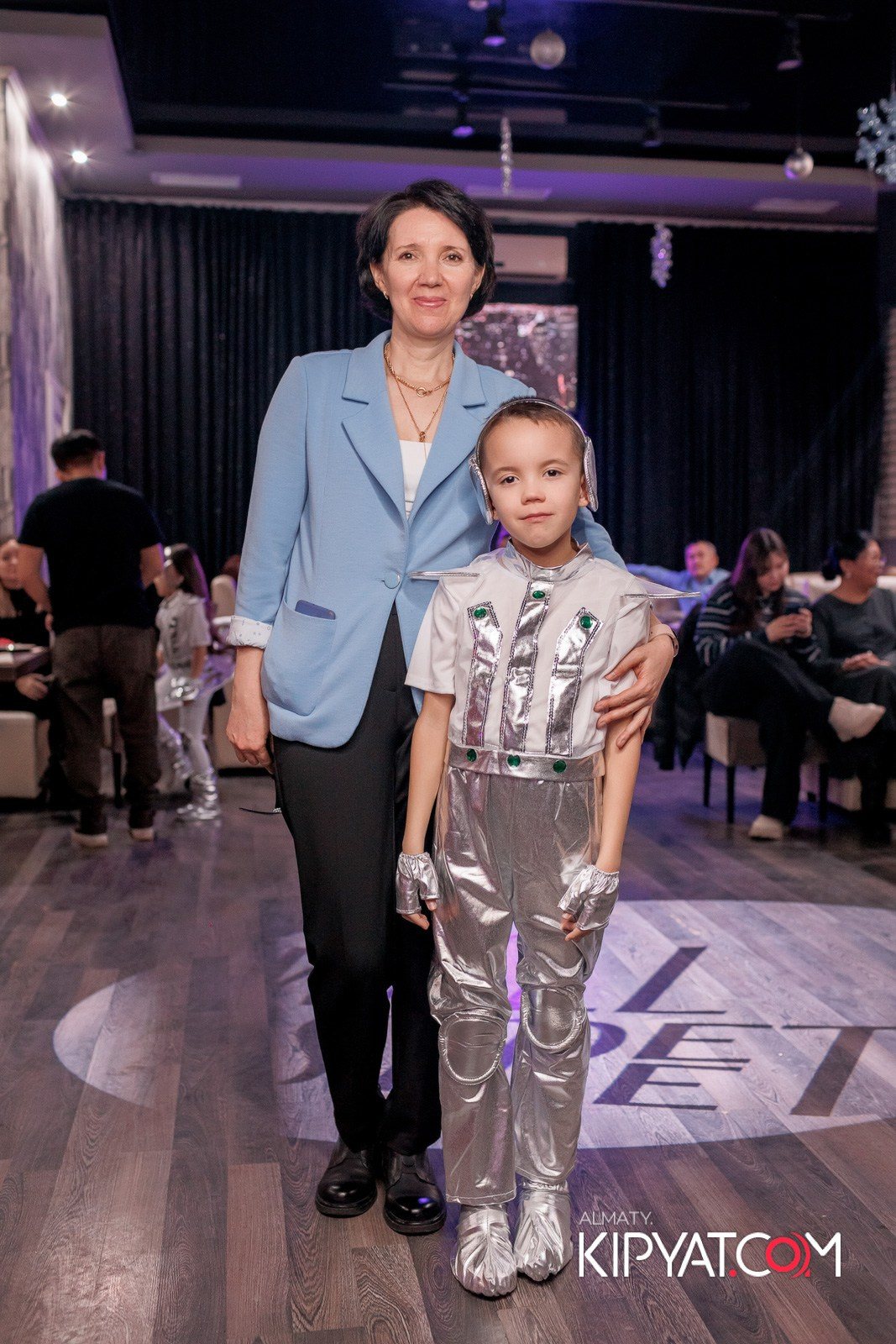 НОВОГОДНИЙ ОТЧЕТНЫЙ КОНЦЕРТ МУЗЫКАЛЬНОЙ ШКОЛЫ «SOULWAY». КИПЯТКОМ АЛМАТЫ!