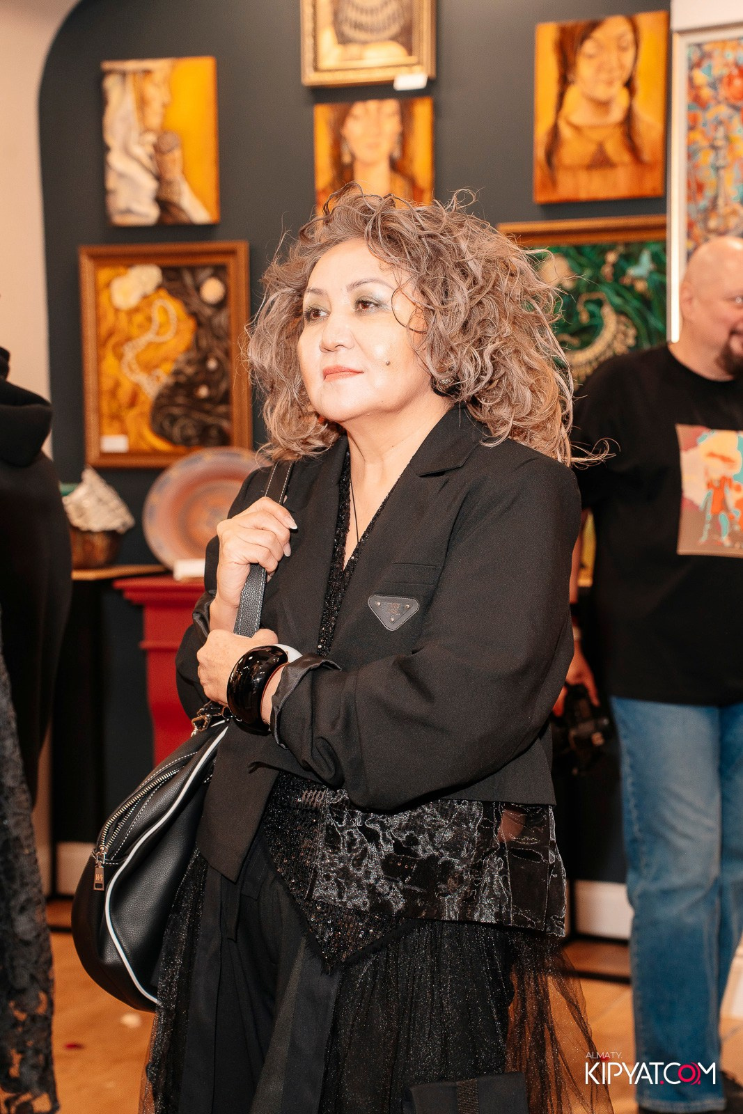 ОТКРЫТИЕ ХУДОЖЕСТВЕННОЙ ГАЛЕРЕИ ETNA ART LAB. КИПЯТКОМ АЛМАТЫ! Фотосъемка мероприятий в Алматы