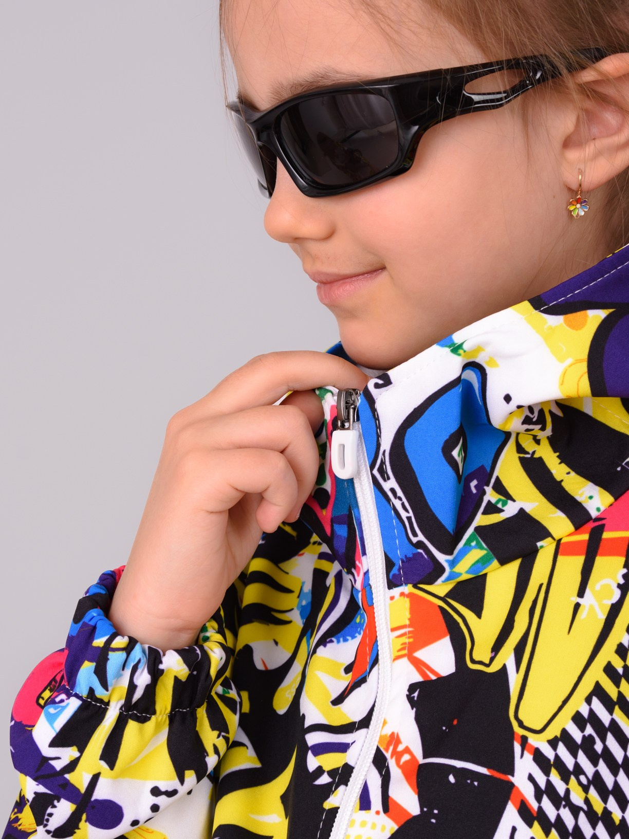 Детская фотосъемка для каталогов одежды и рекламы. Gramy-studio: фото, видео, инфографика и 3D визуализация для маркетплейсов