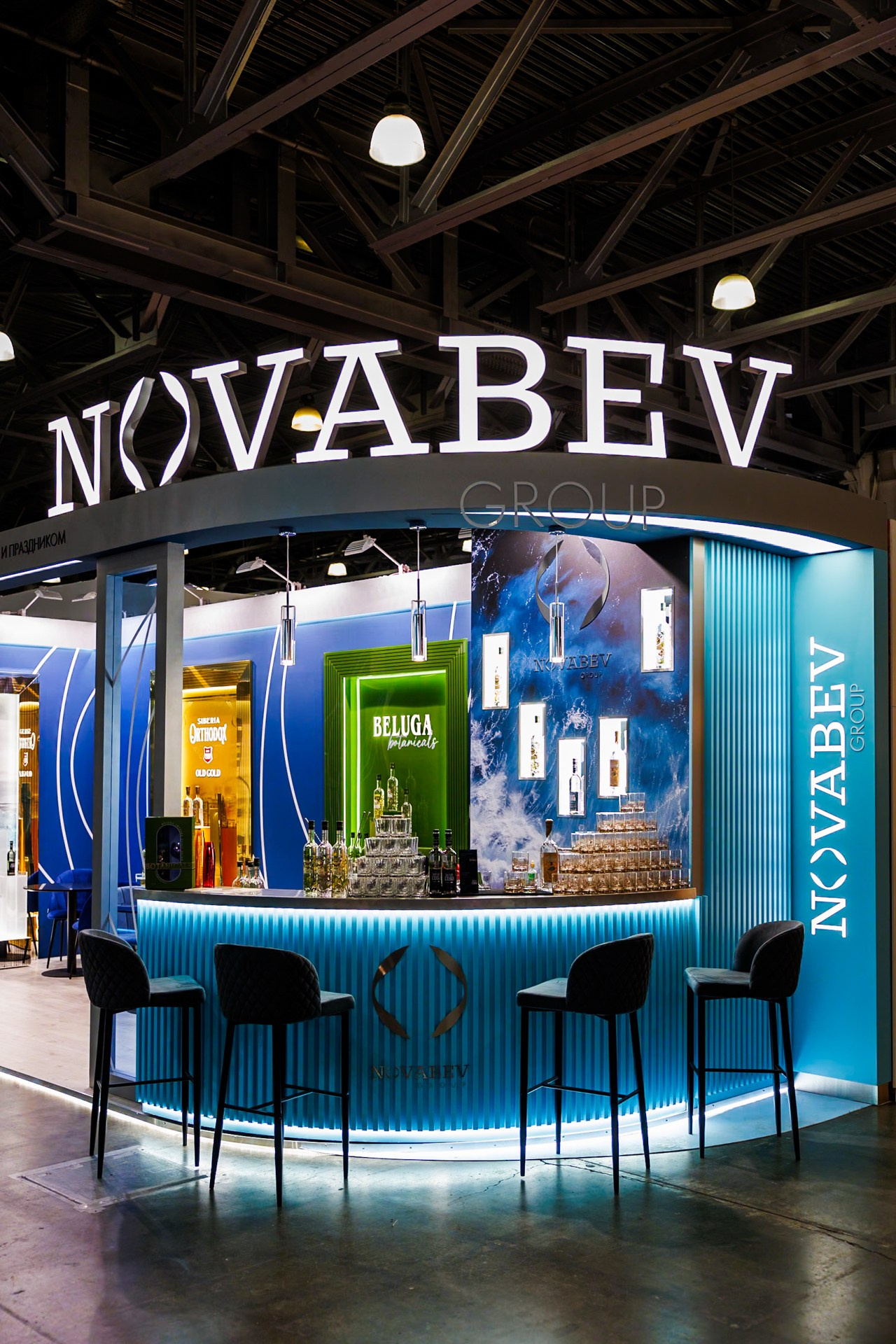 Стенд Novabev. Репортажный и предметный Фотограф в Москве