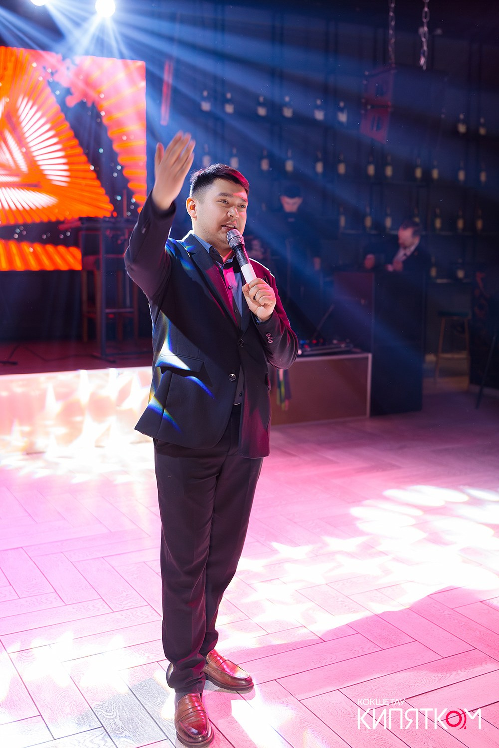 NE BRUKLIN. КИПЯТКОМ КОКШЕТАУ