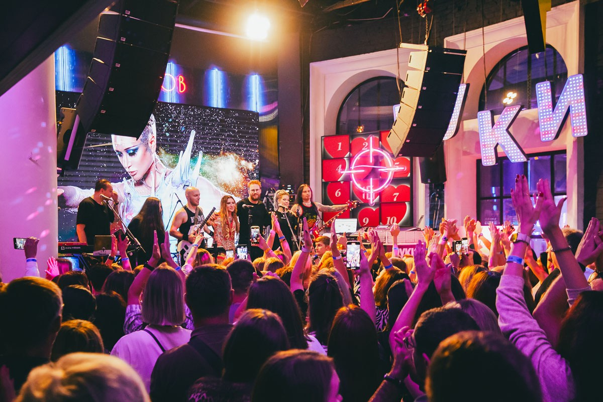 Концерт LINDA в РУКИ ВВЕРХ БАР в Ростове-на-Дону