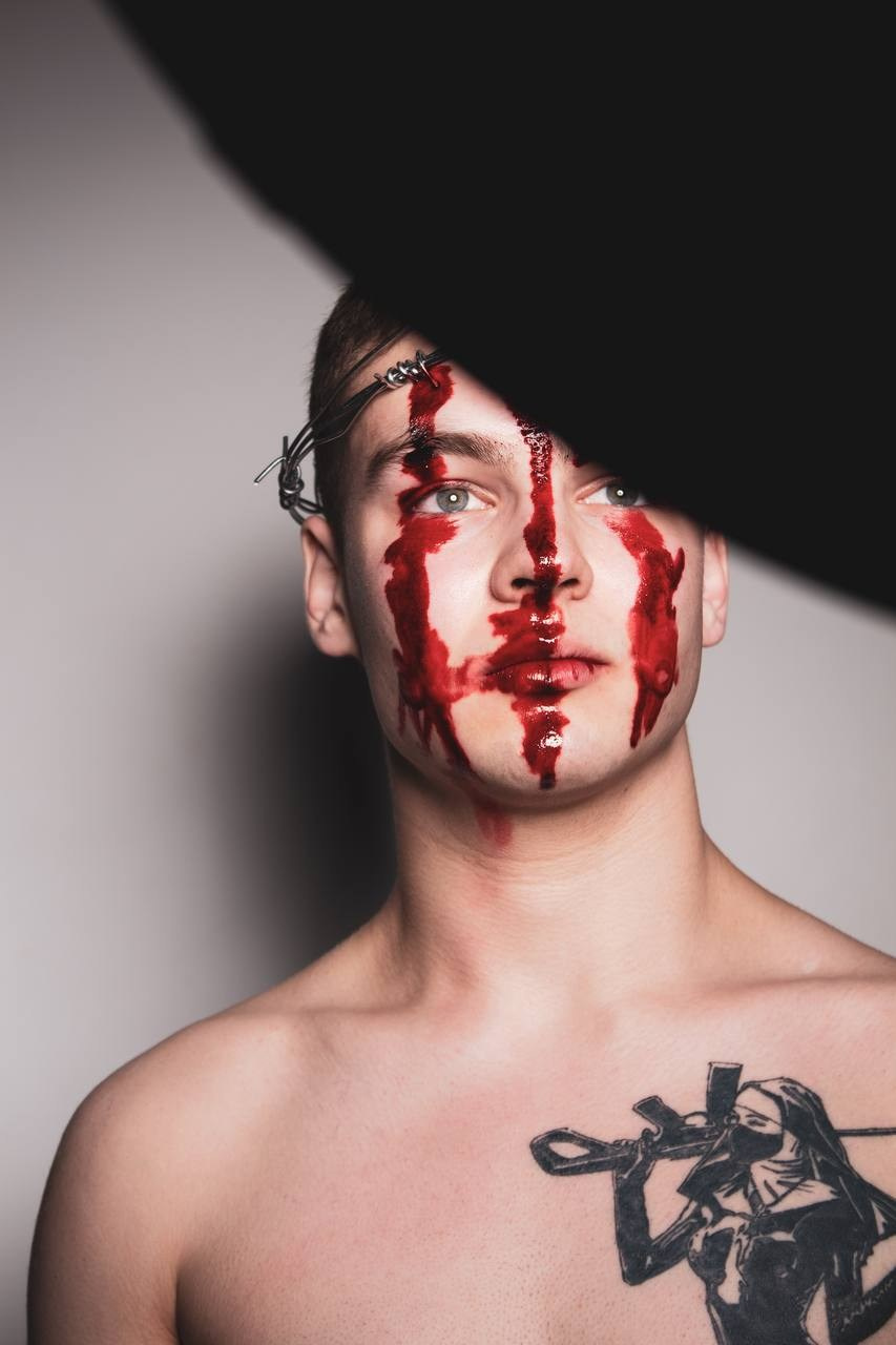 Портретная съемка — Федор. Портретный фотограф в Орле. Готовые фото за 3 дня! Помощь в позировании. Советы по организации