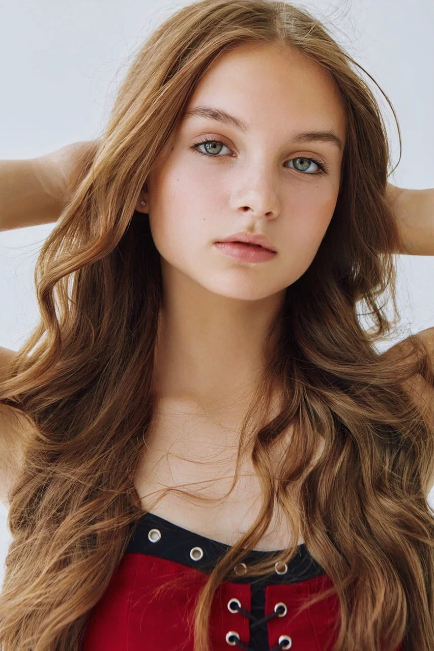 Стебунова Ульяна 12 ЛЕТ 158 СМ. Детское модельное агентство Musthave agency. База профессиональных моделей