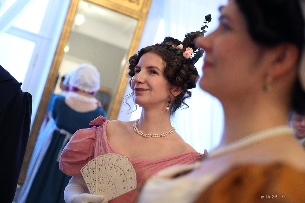 Рождественский бал. Mik25