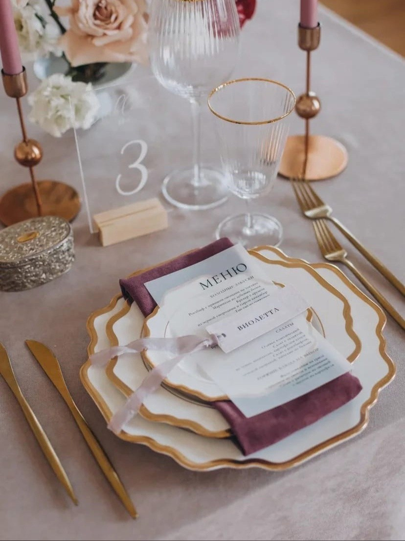 Меню, от 150 руб. Дизайнер полиграфии в Санкт-Петербурге. Заказать свадебные приглашения, подарочные сертификаты, полиграфию для бизнеса, шелковые ленты