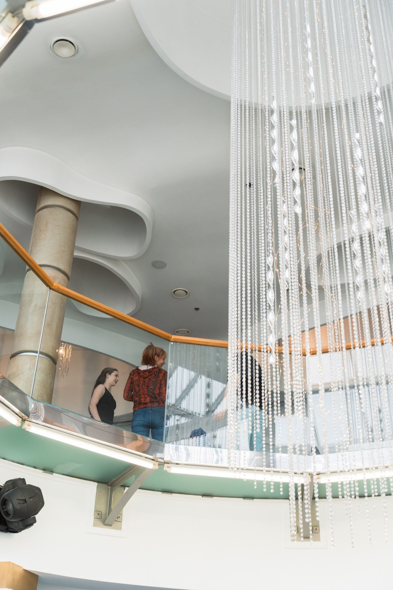 Русьпушнина. Репортажная съёмка в Санкт-Петербурге, Константин Петров