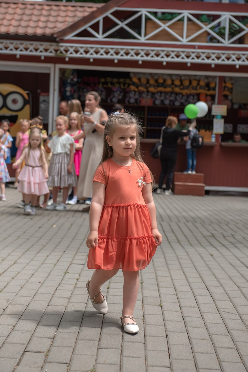 Парк Ривьера дефиле HAPPYkids. Семейный и коммерческий фотограф в Сочи Александр Бодунов