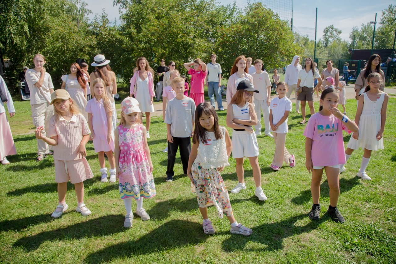 Пикник вместе с SISTERS. Репортажная съемка Иркутск Александр Ростов