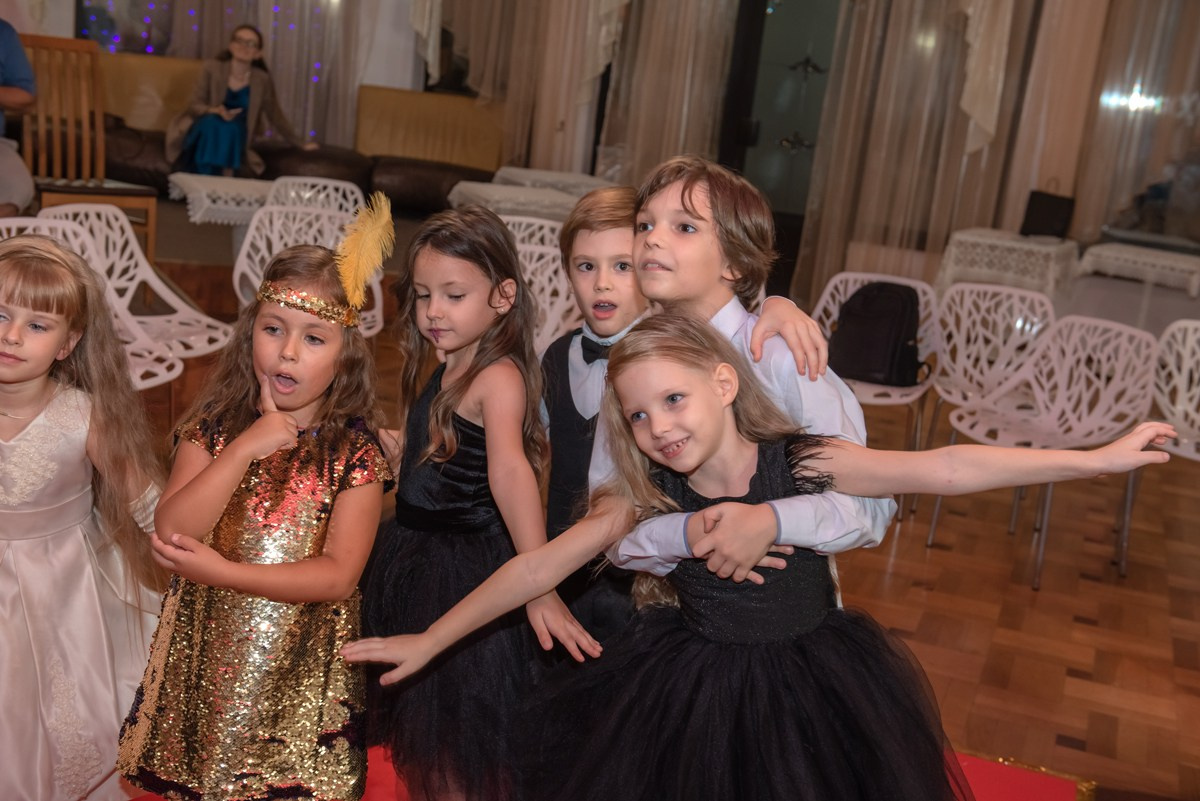 HAPPYkids дефиле санаторий Октябрьский. Семейный и коммерческий фотограф в Сочи Александр Бодунов