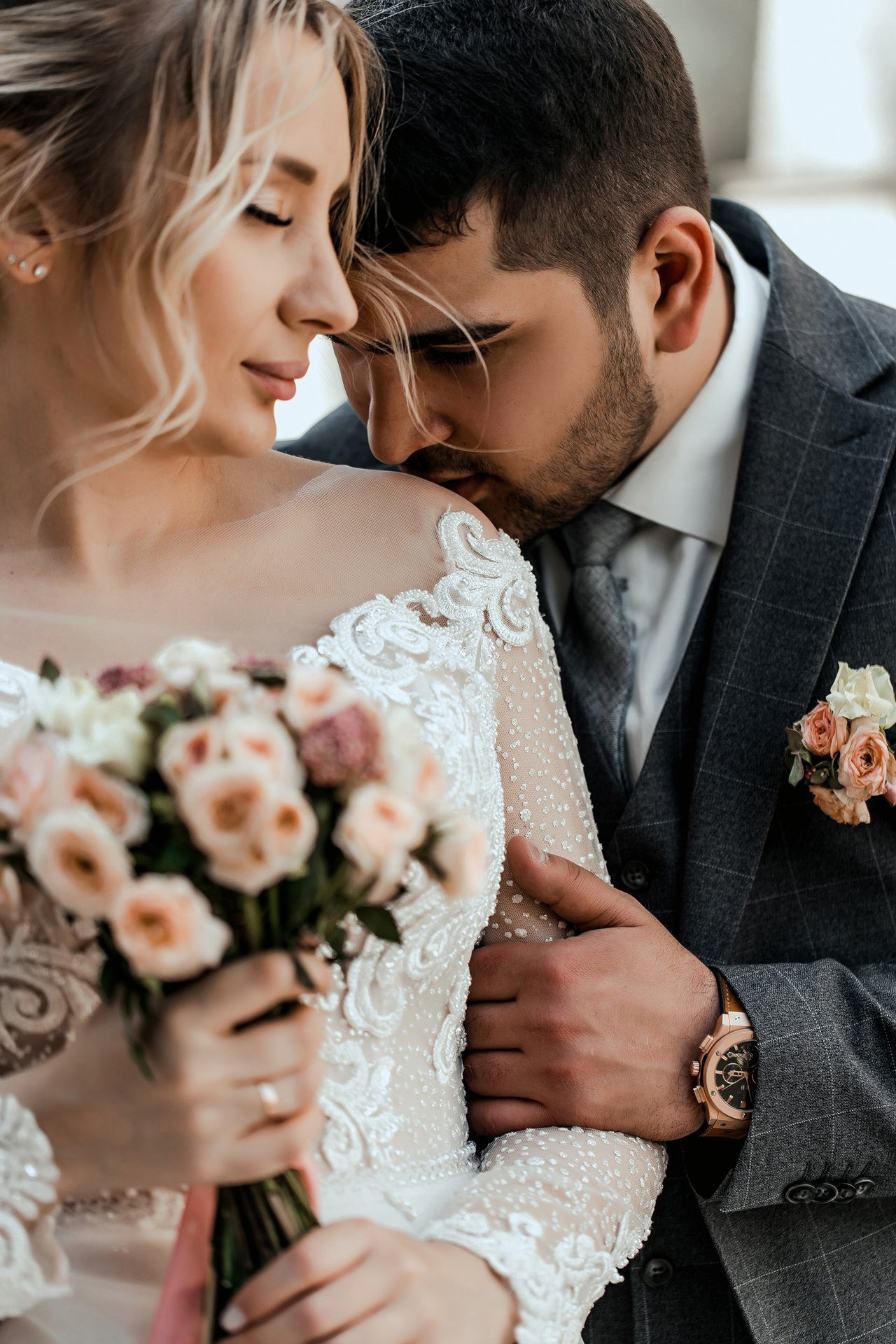 Руслан и Елена