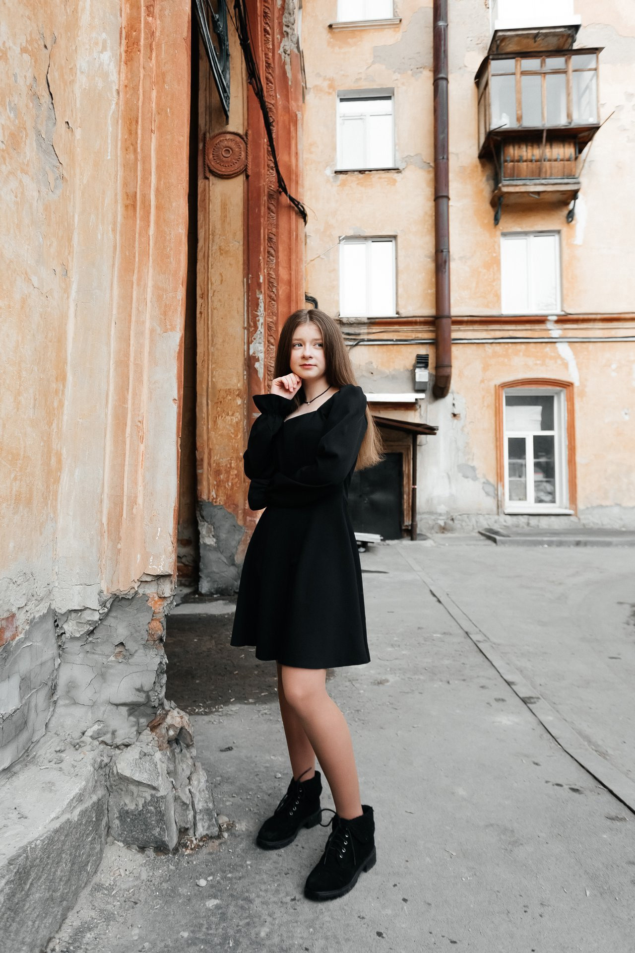 Дворики по улице Николая Островского