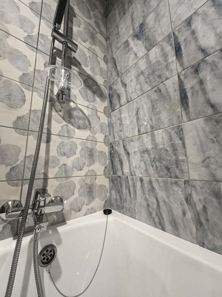 Ванная комната (ул. Ямашева д. 90). Ремонт санузла, туалета, ванной под ключ в Казани. Укладка плитки