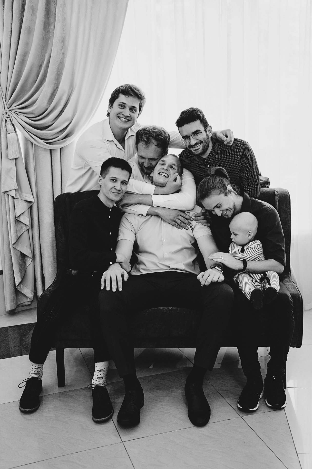 «Они надели пиджаки» Павел и Ксения. Свадебный фотограф и видеограф Дмитрий Горяченков