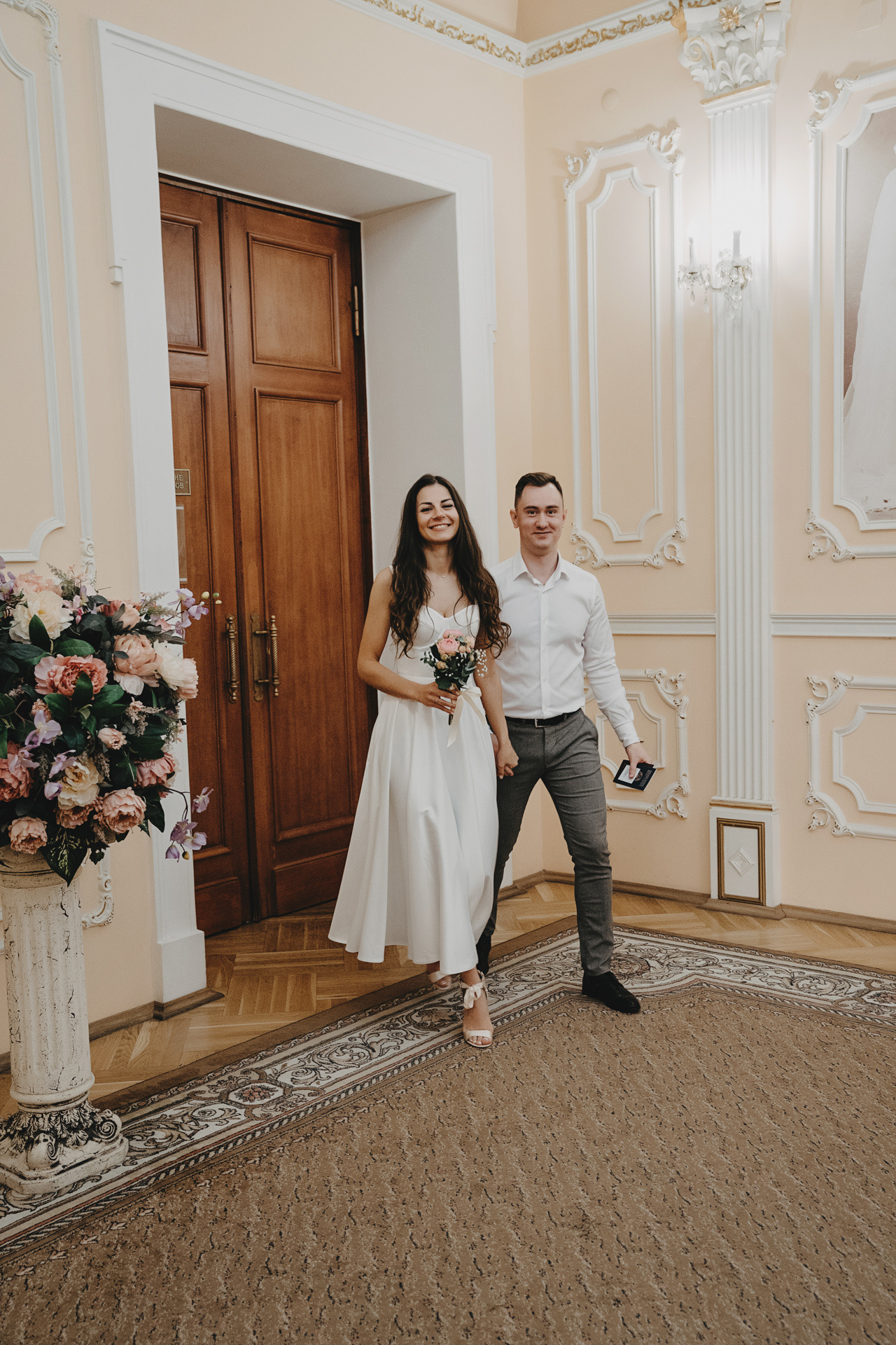 Саша и Диана «Час у Грибоедовского». Свадебный фотограф и видеограф Дмитрий Горяченков