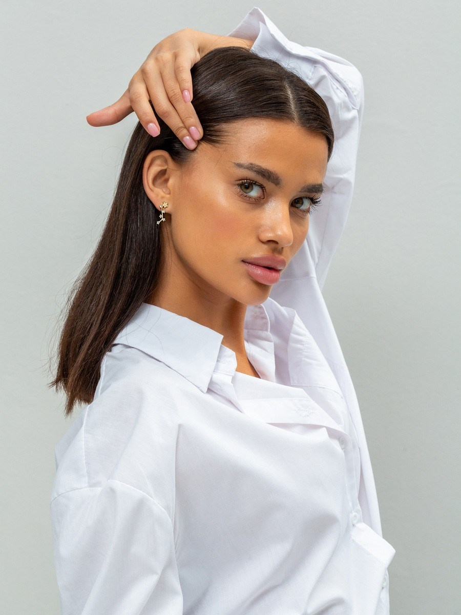 Фотосъемка ювелирных изделий на моделях для маркетплейсов в Ростове