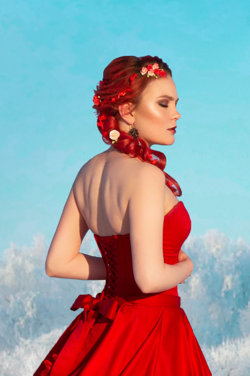 Алая леди. Творческий фотограф Вологда