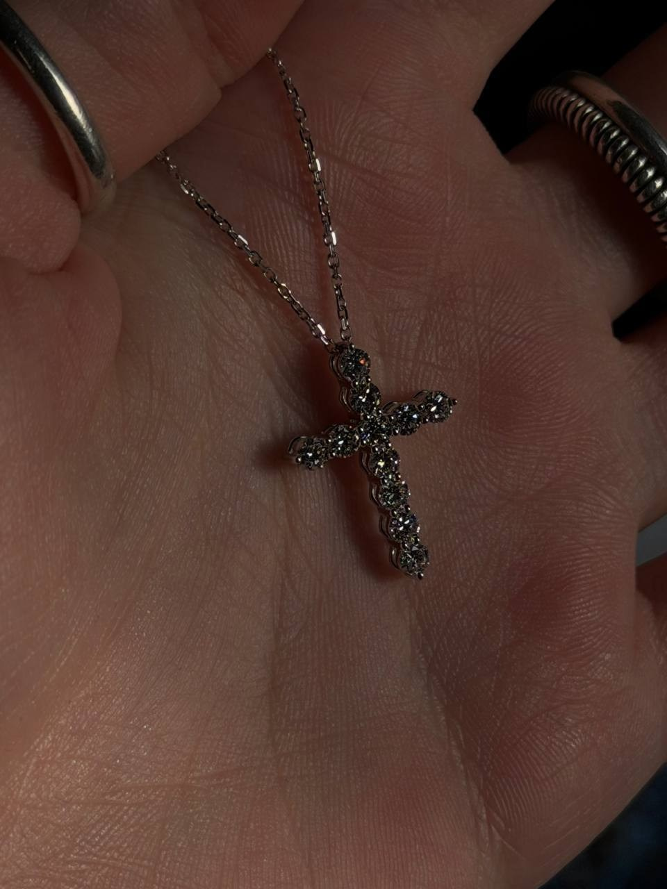 Ювелирные изделия и бижутерия