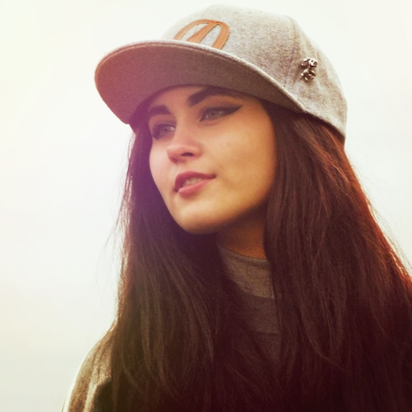 Мои первые фотографии людей. Фотограф из Москвы — DASHA NOVA | Авторская фотография в разных жанрах