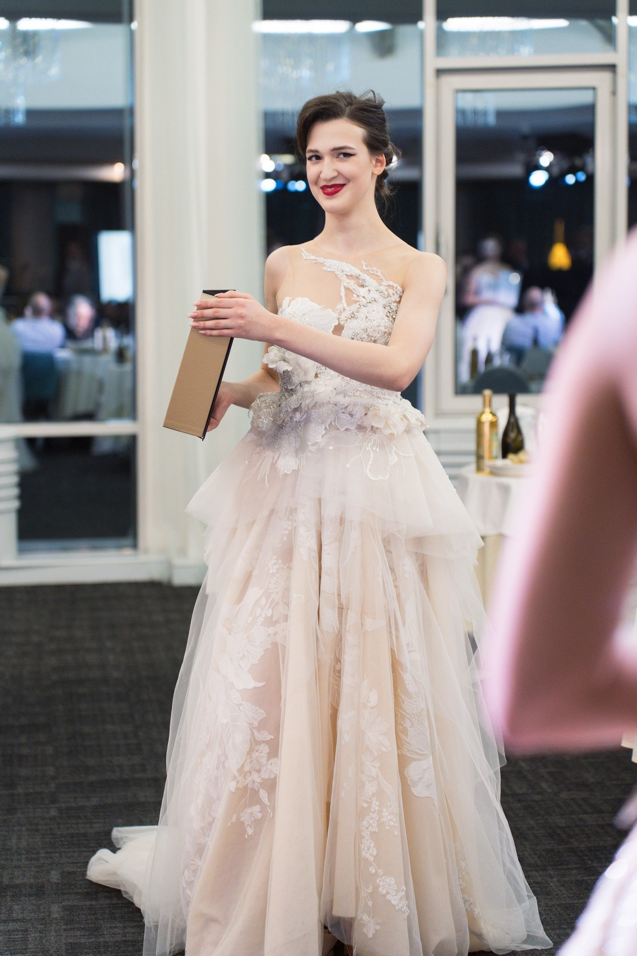 Русьпушнина. Репортажная съёмка в Санкт-Петербурге, Константин Петров