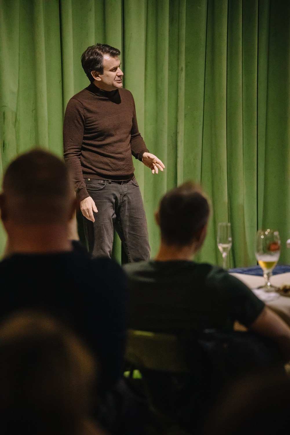 «Истории из чемодана | Довлатов», Леонид Таранов. Фотограф Михаил Ряховский