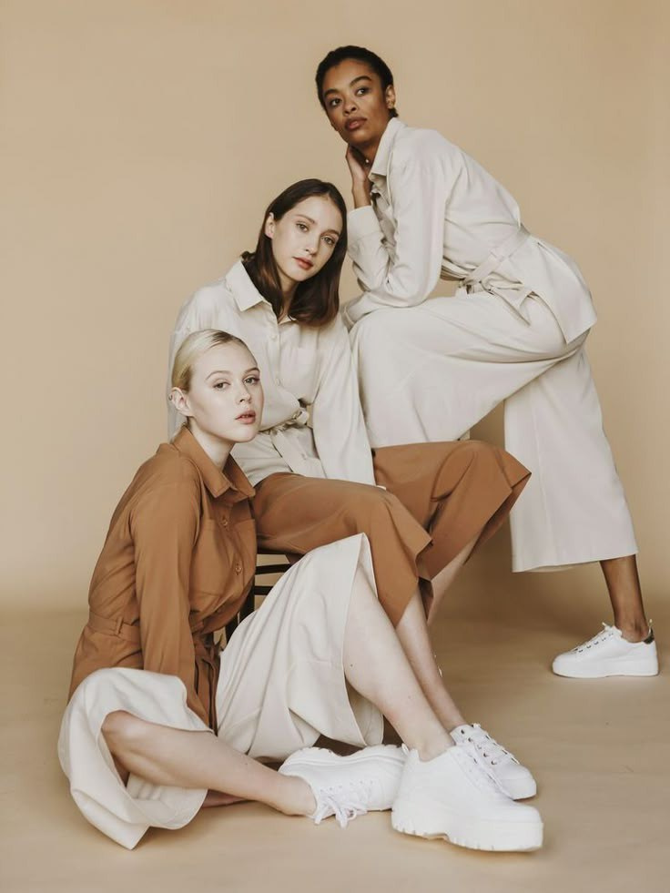 По трое-пятеро