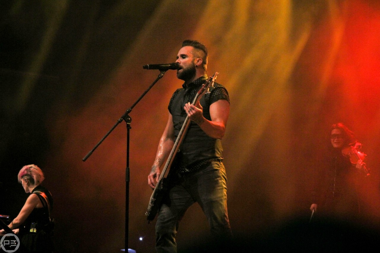 SKILLET. Магия музыки в кадре: Концертная Фотография