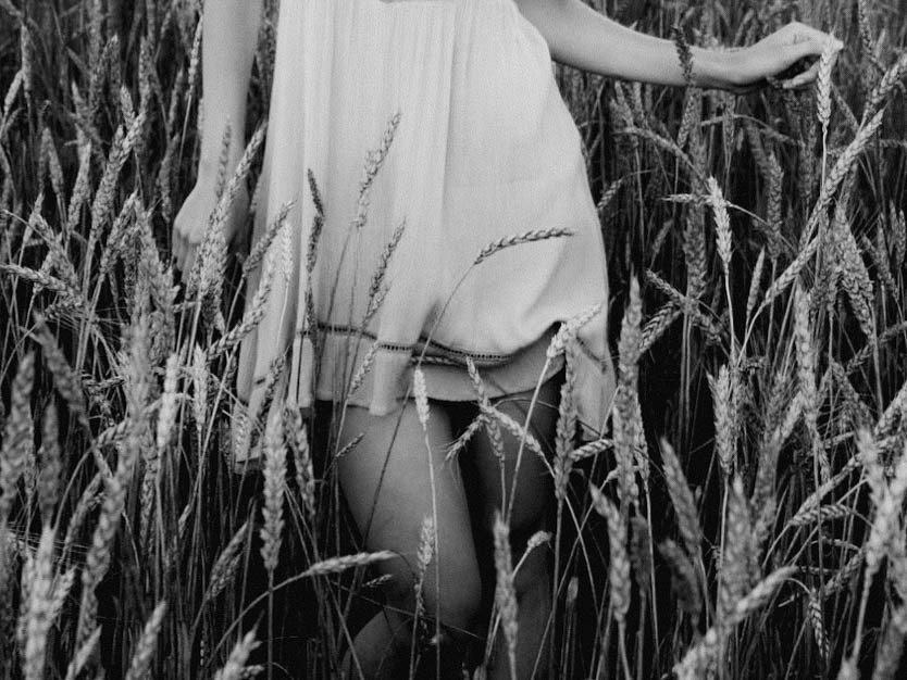 Юлия. Hmliber — фотограф и контент-креатор из Петербурга