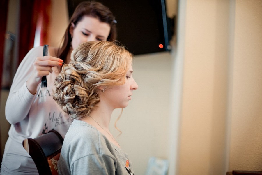 Свадебная прогулка по Санкт-Петербургу. Фотограф крещение венчание в Петербурге! Помогает подобрать храм и посоветовал душевного батюшку в СПб