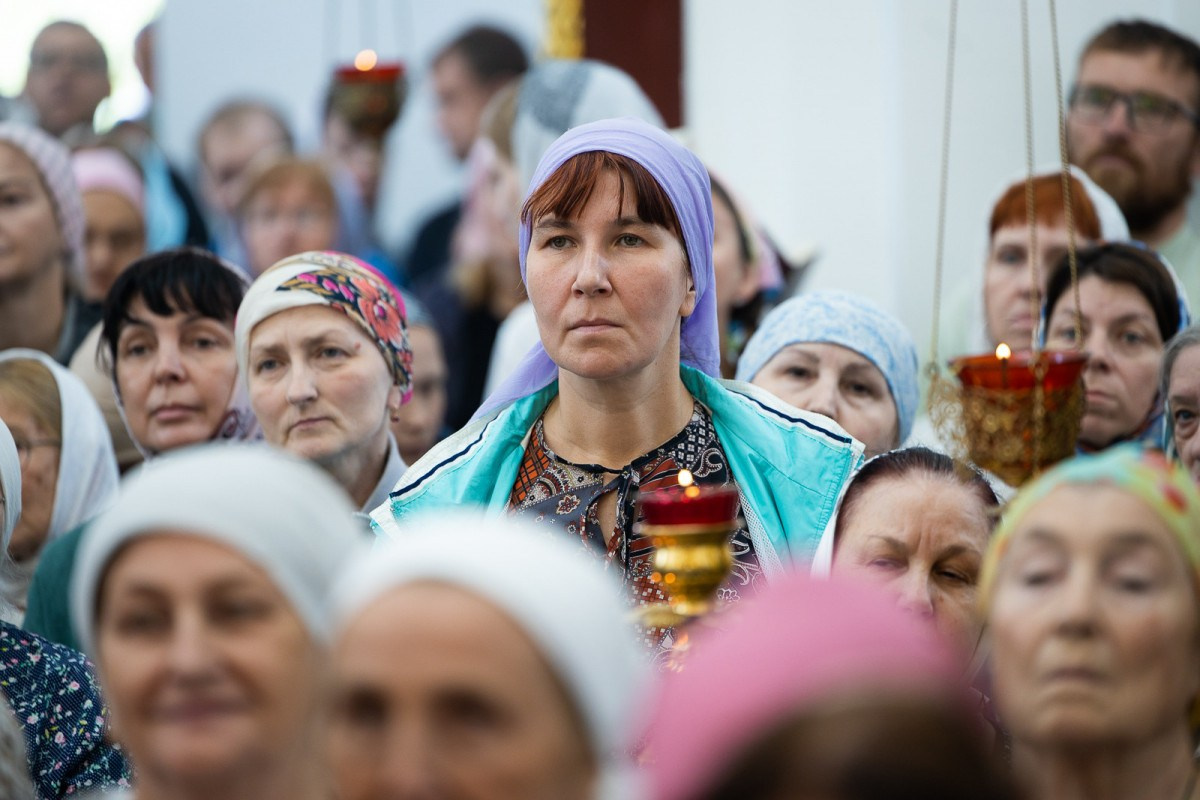 Архиерейское Богослужение в Неделю 4-ю по Пятидесятнице. Саратовское Северо-Западное благочиние
