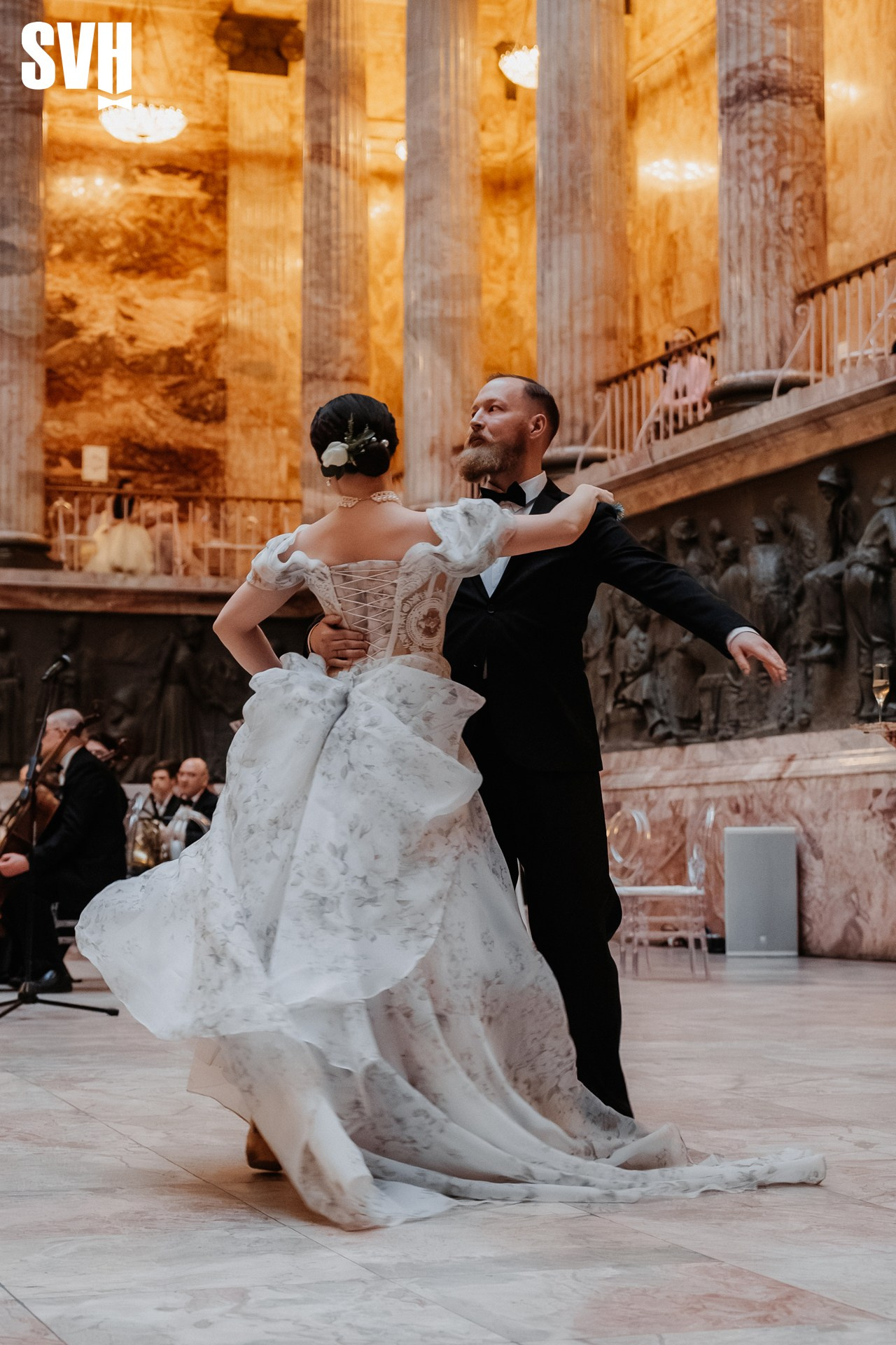 Пасхальный бал Петра Аксёнова