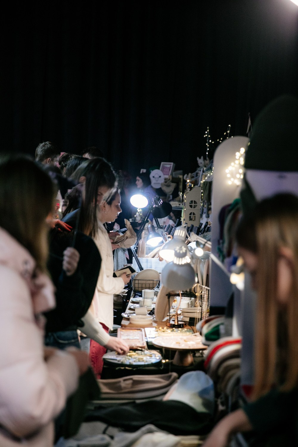 24–25 декабря 2022 в пространстве ПОЛЕ / День 2. Фотоотчеты «Ламбада-маркета»