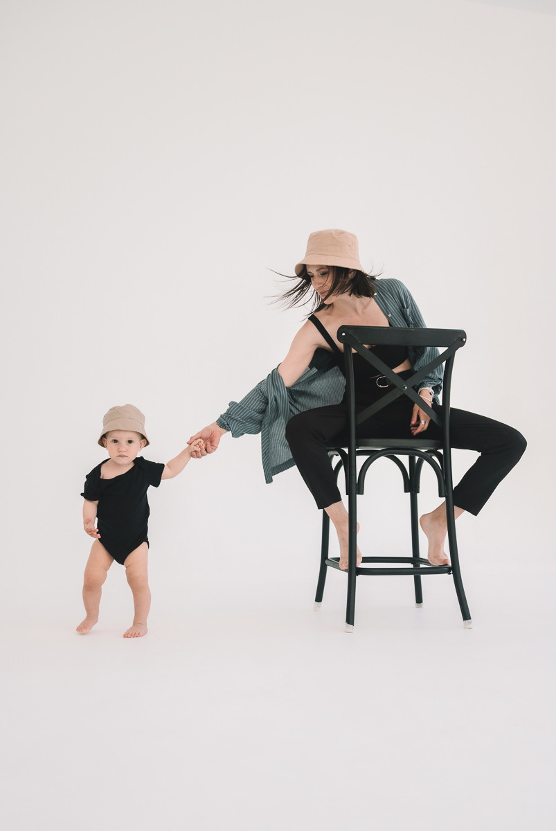 Семейная фотосессия (студия). Семейный фотограф Тюмень