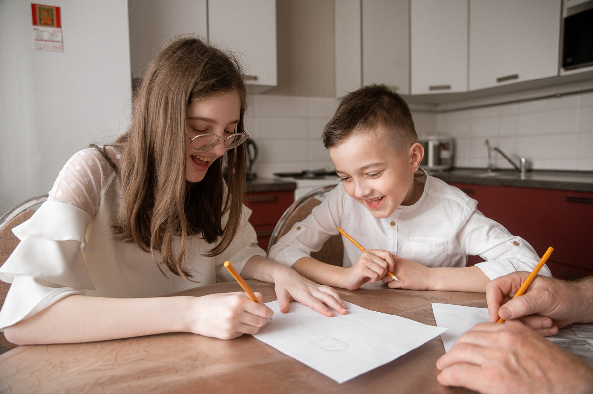 Домашняя съемка (большая семья). Семейный фотограф Тюмень