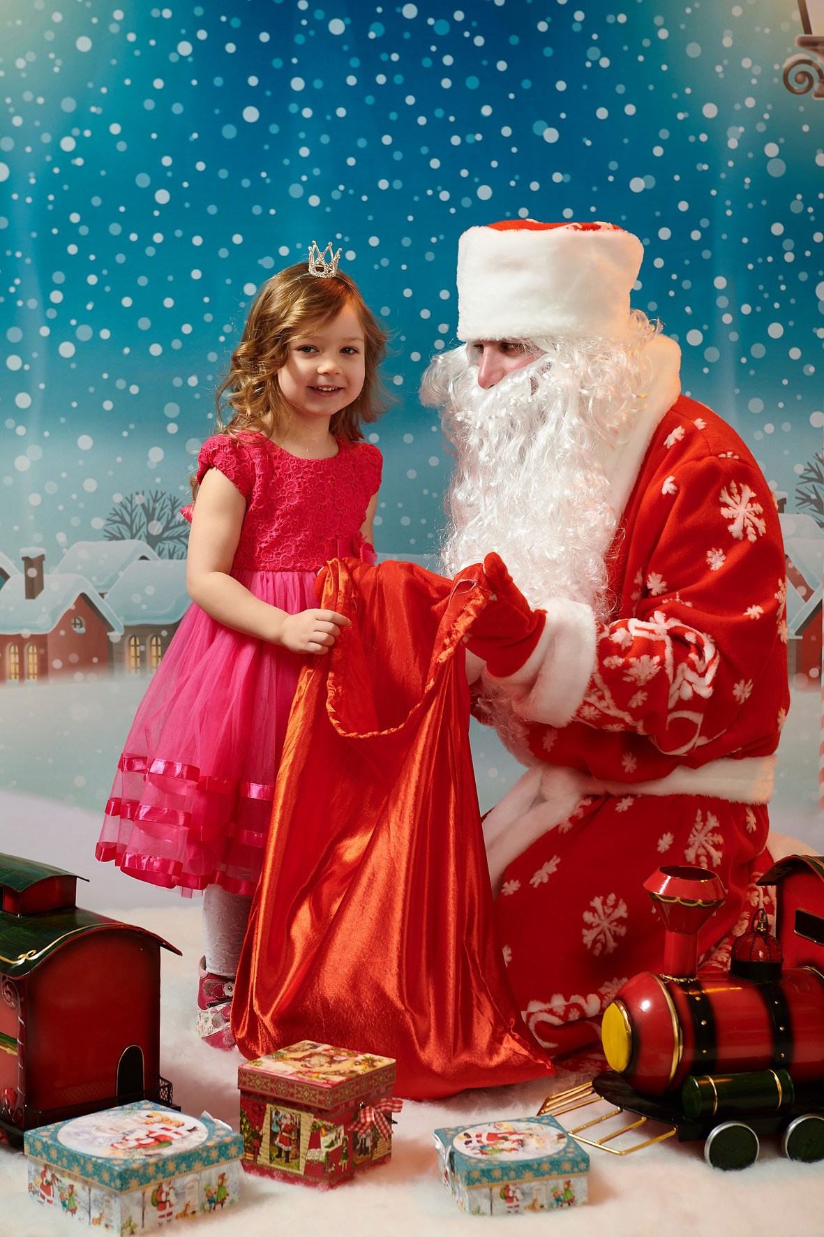 Дед Мороз и Волшебство. Выпускные альбомы для детского сада, школы — Москва и область | Апрель Фото