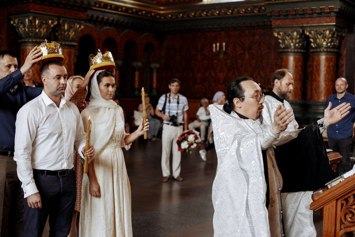 Венчание, Храм Успения Пресвятой Богородицы, где венчаться в санкт петербурге, в каком храме провести венчание спб, церкви для венчания, венчаться в санкт-петербурге спб, фотограф на венчание спб