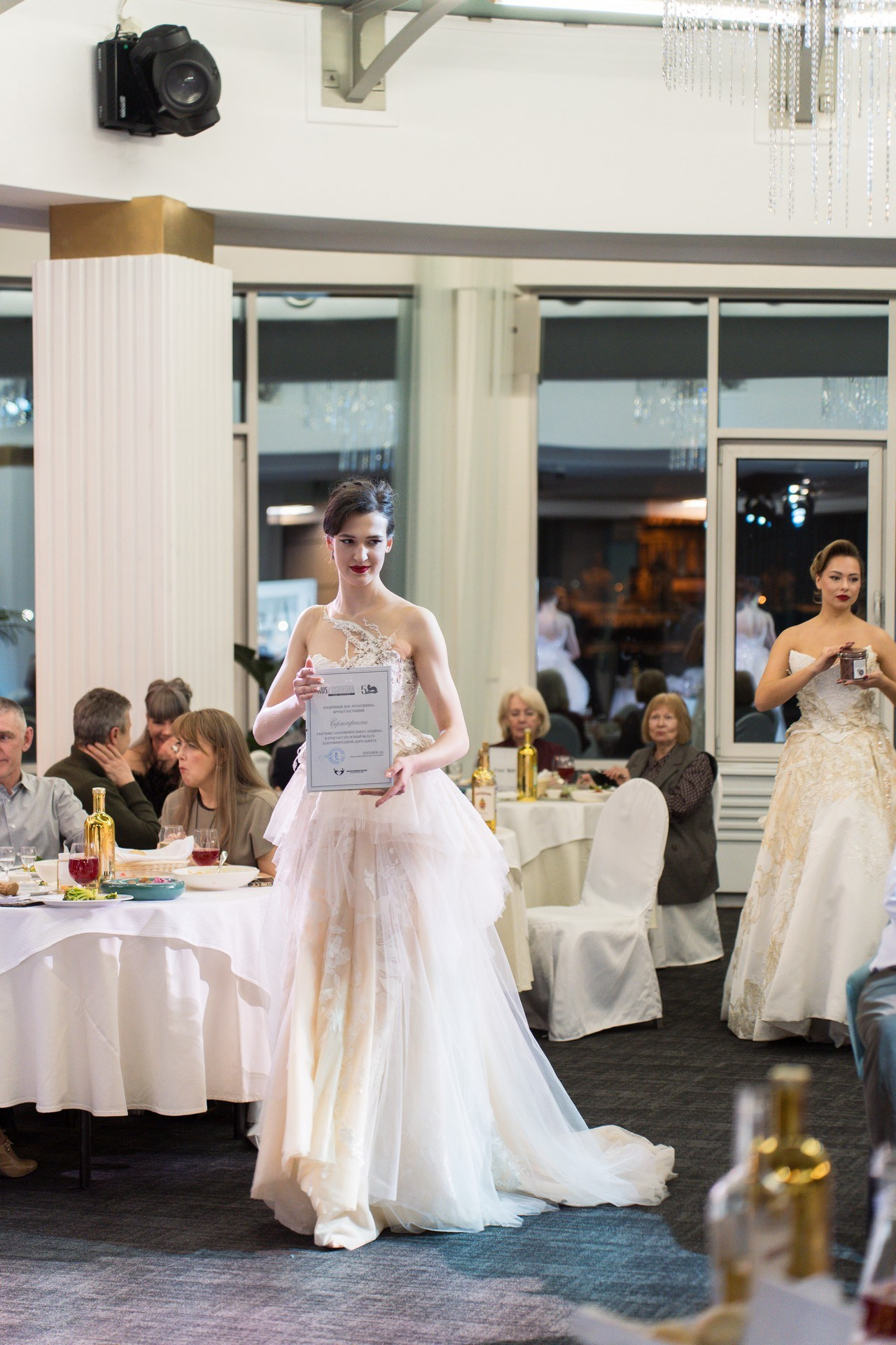 Русьпушнина. Репортажная съёмка в Санкт-Петербурге, Константин Петров