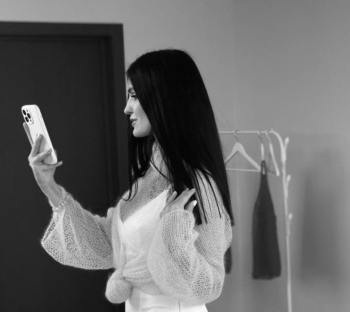 Индивидуальная. Индивидуальный/лавстори/предметный фотограф в Хабаровске Осыка Дарьяна