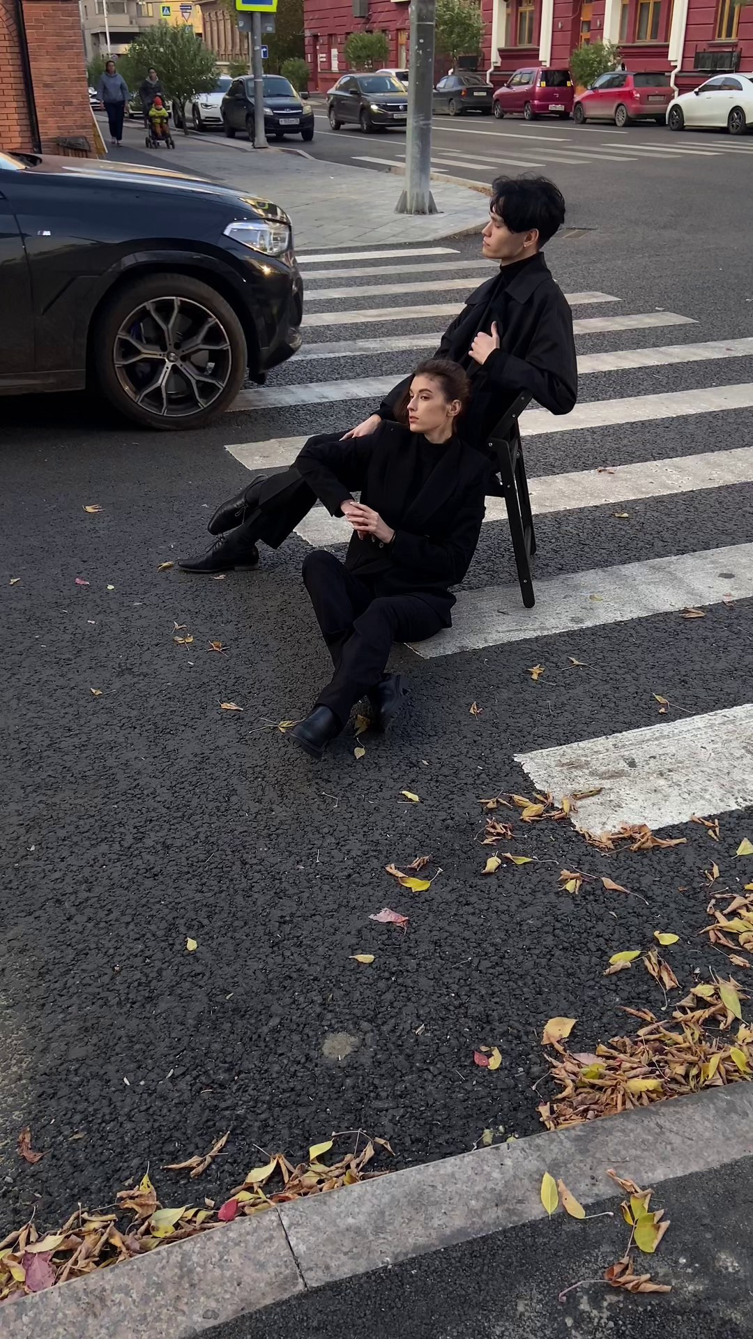 Фотопроект СТРИТ. Release Студия выпускных альбомов Юрия Рыбина. Занимаемся школьной фотографией, изготовлением выпускных альбомов. Тюмень