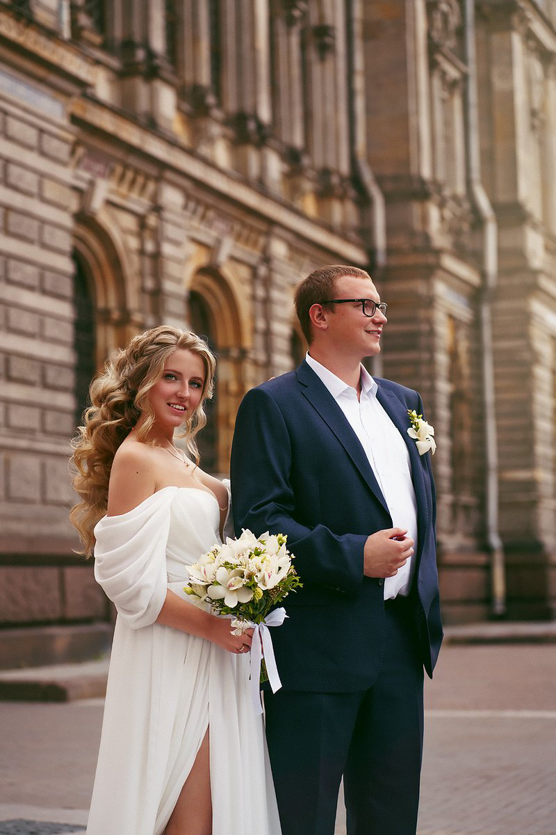 Свадебный образ. Профессиональный топ стилист по прическам и макияжу