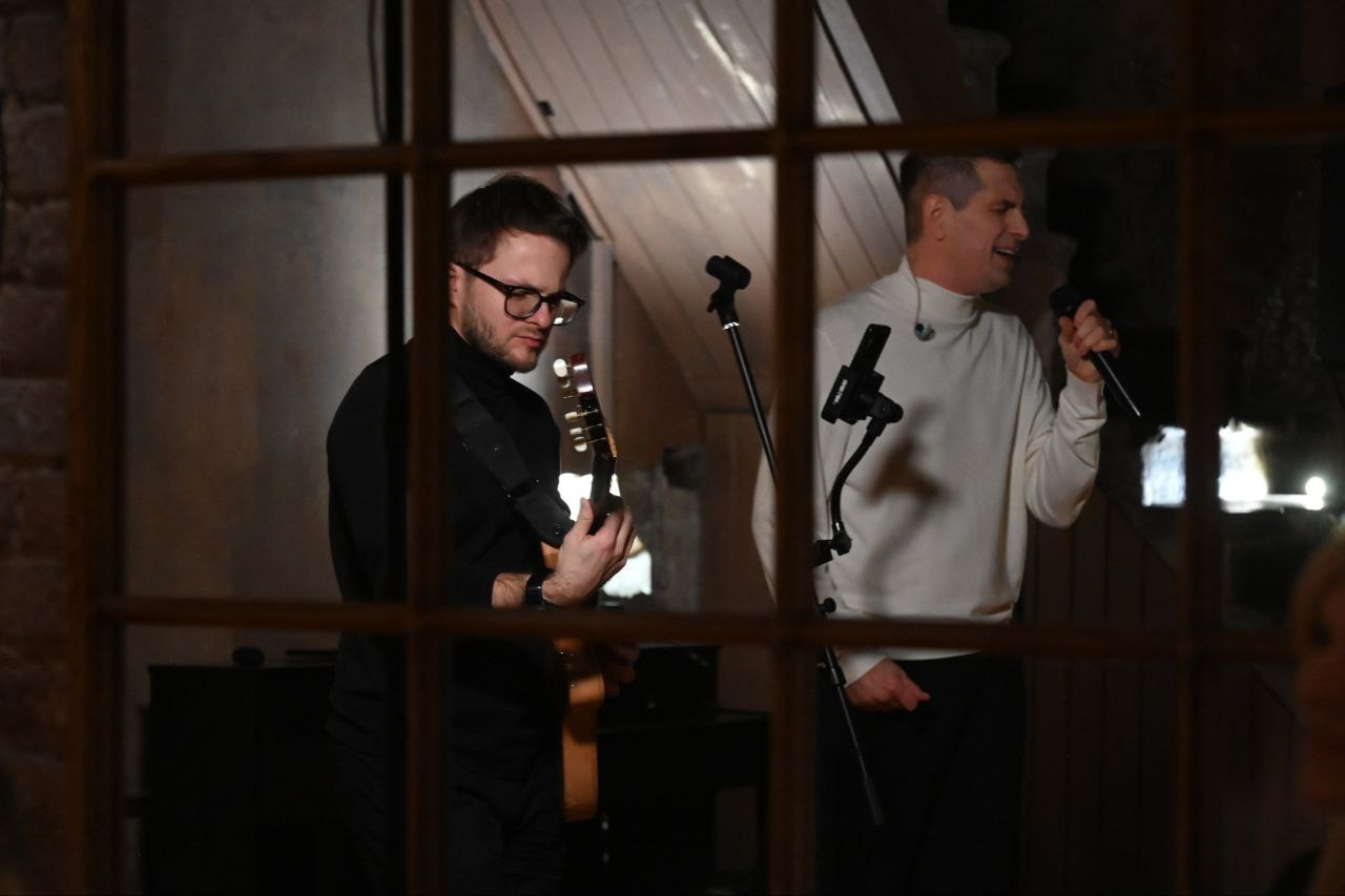 Благотворительный концерт Ильи Дурова для Софийского социального дома в «Усадьбе Роден»