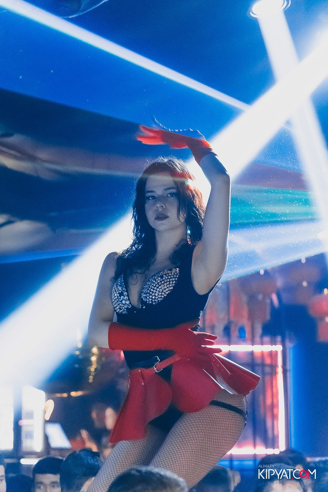 UYAT EMES BAR. КИПЯТКОМ АЛМАТЫ!