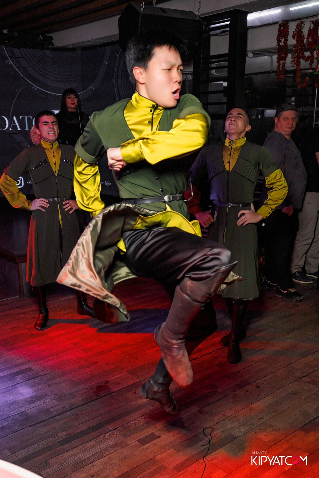 ВАХТАНГУРИ. КИПЯТКОМ АЛМАТЫ!