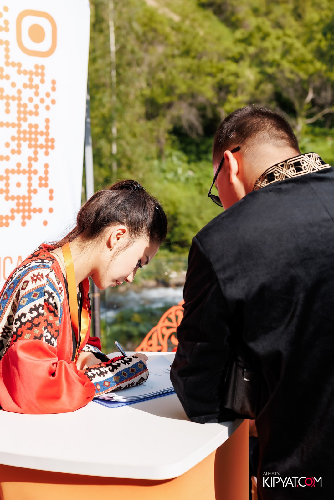 KANG REN TANG. КИПЯТКОМ АЛМАТЫ!