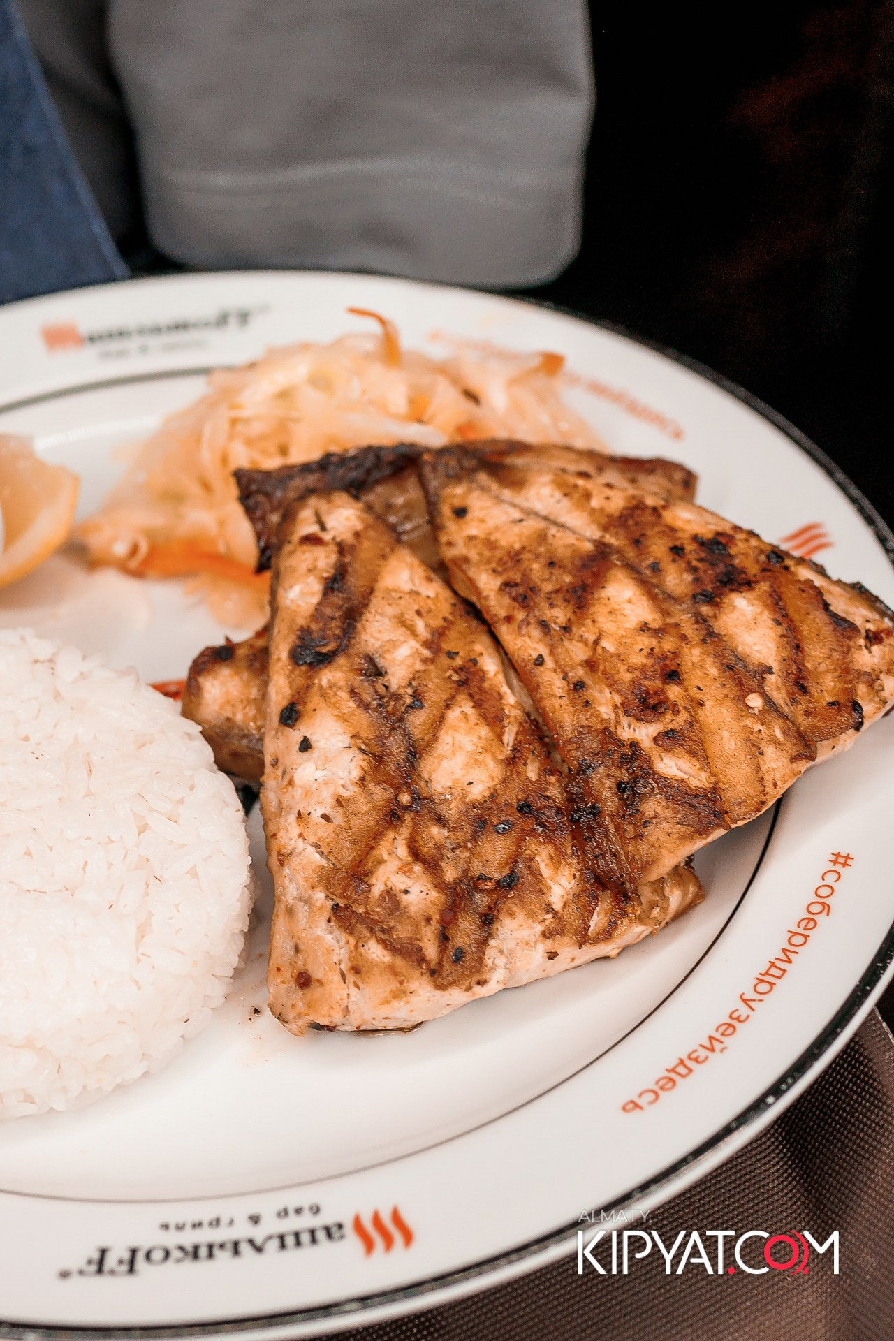 ШАШЛЫКОФФ. КИПЯТКОМ АЛМАТЫ!