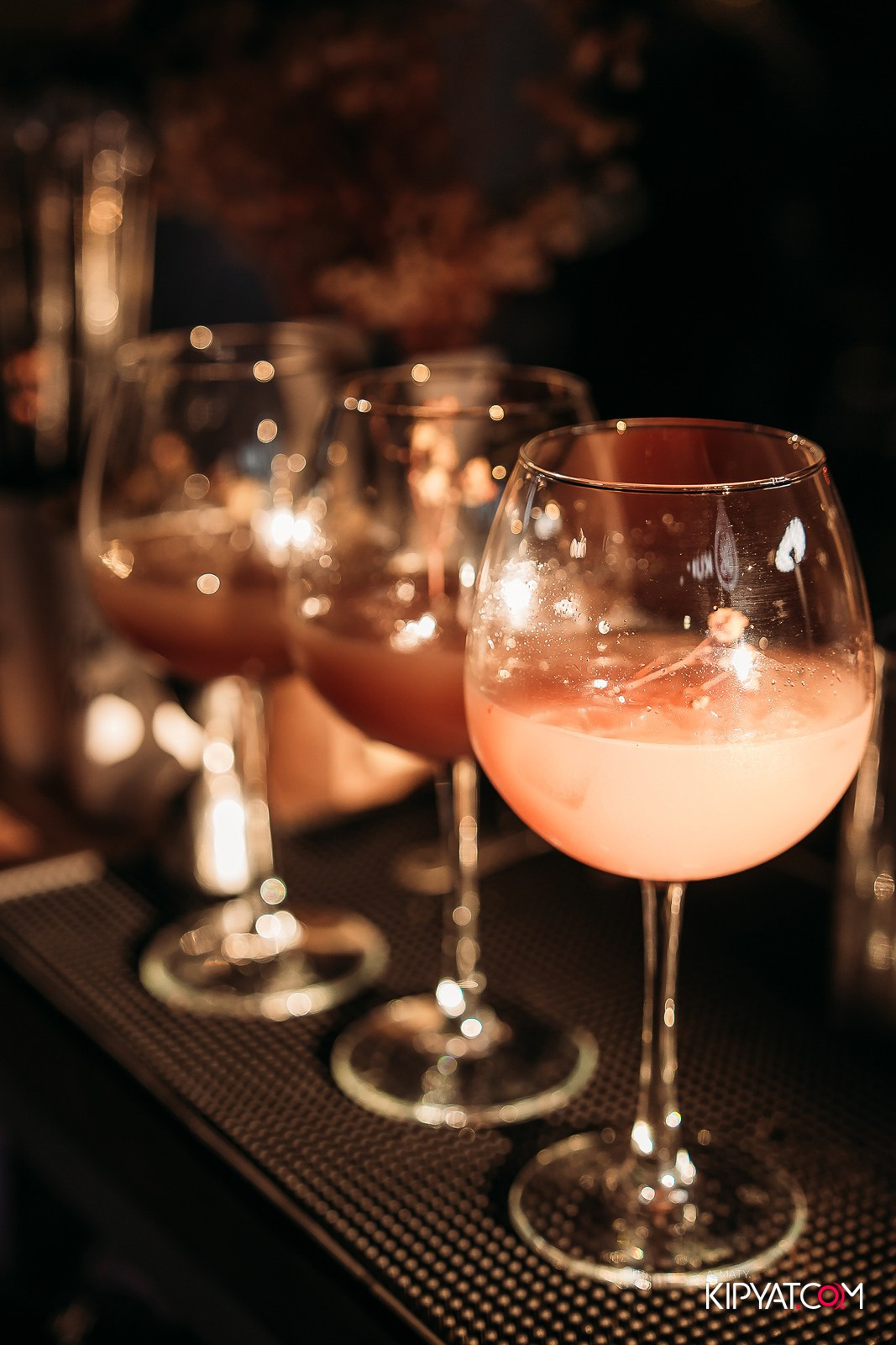 ДЕНЬ РОЖДЕНИЯ CAFE MAIN — 1 ГОД. КИПЯТКОМ АЛМАТЫ!