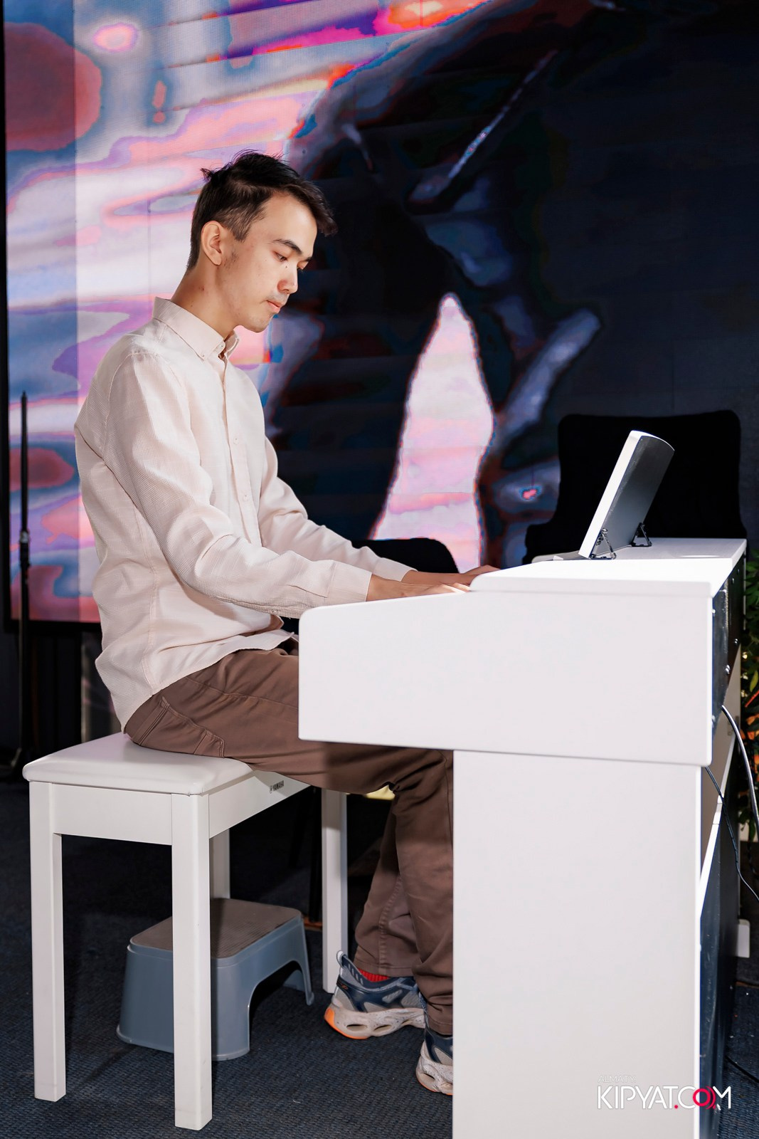 ОТЧЕТНЫЙ КОНЦЕРТ СТУДИИ «SUNPIANO». КИПЯТКОМ АЛМАТЫ!