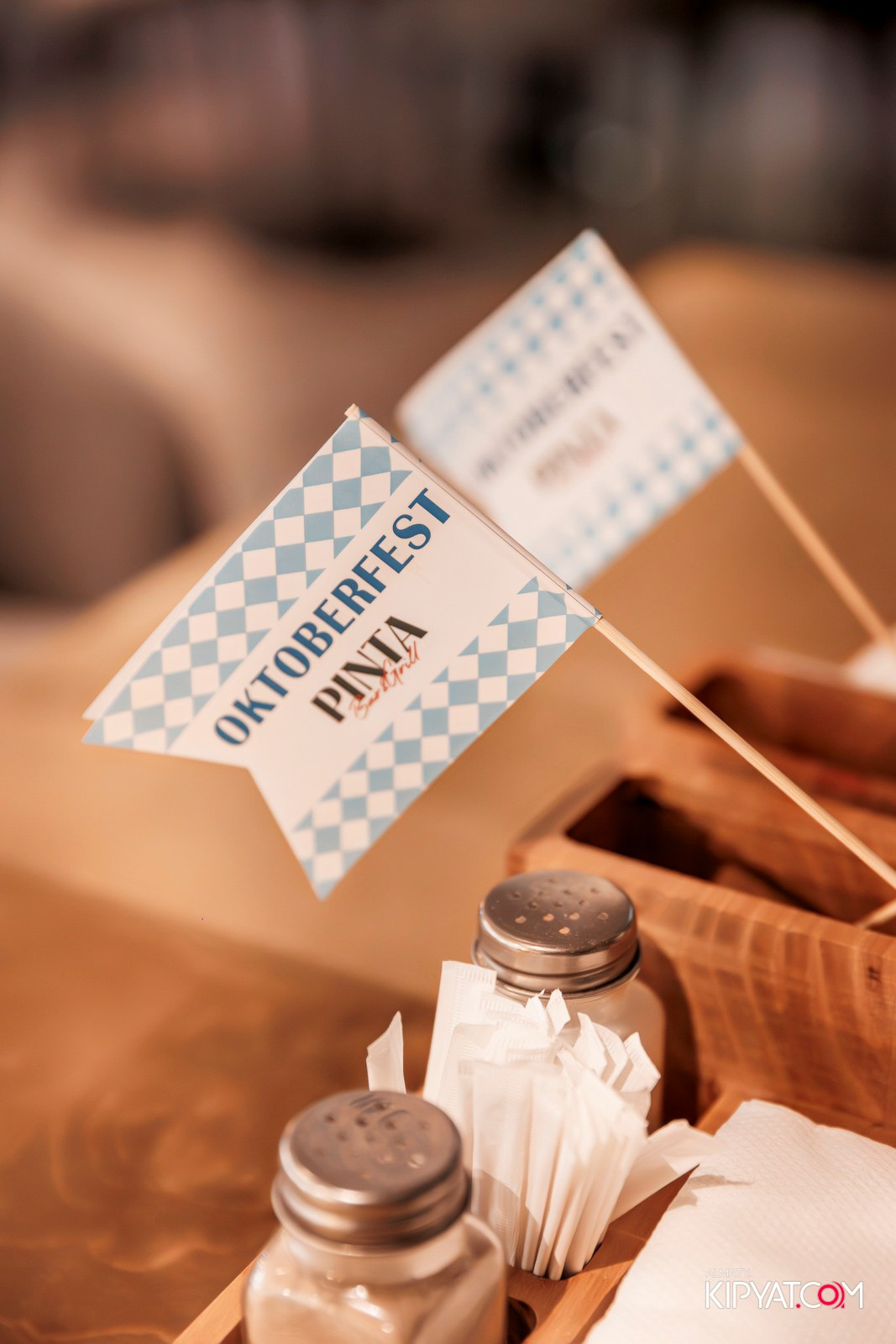 OKTOBERFEST — ПИНТА MEGA ALMA-ATA. КИПЯТКОМ АЛМАТЫ!