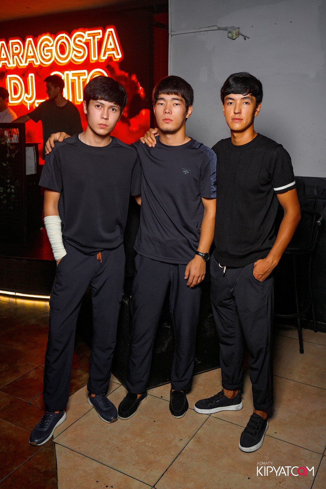 ARAGOSTA. КИПЯТКОМ АЛМАТЫ!