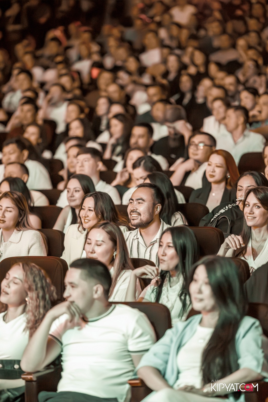 STAND UP КОНЦЕРТ АЛЕКСАНДА МЕРКУЛЬ. КИПЯТКОМ АЛМАТЫ!
